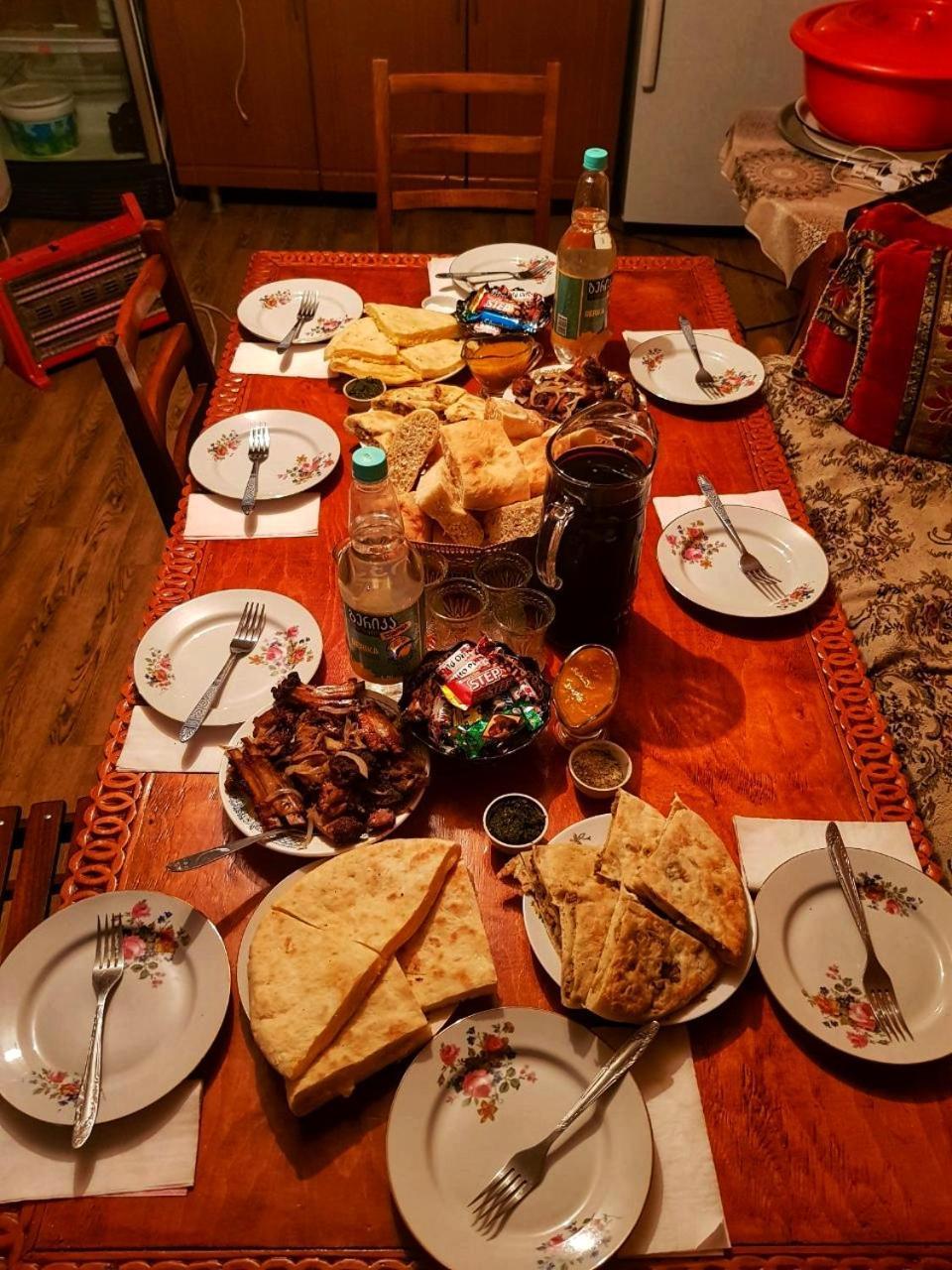 Guest House Buba Ushguli Esterno foto